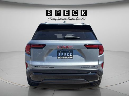 Used 2025 GMC Terrain Elevation w/ Black Edition AWD/4WD image 4