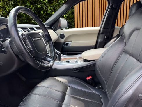 Used 2014 Land Rover Range Rover Sport HSE AWD/4WD image 22