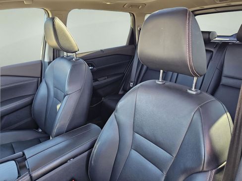 Used 2023 Nissan Rogue SL w/ SL Premium Package image 17