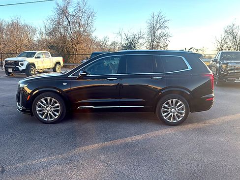 Used 2023 Cadillac XT6 Premium Luxury image 5