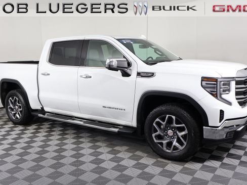 Certified 2025 GMC Sierra 1500 SLT w/ SLT Premium Plus Package AWD/4WD image 2