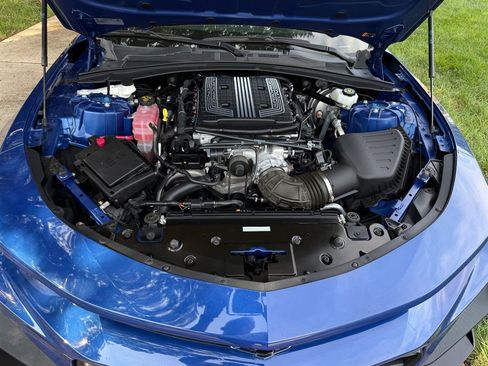 Used 2022 Chevrolet Camaro ZL1 RWD image 61