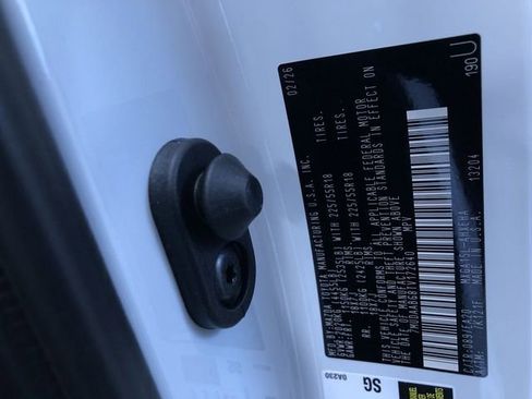 New 2026 Toyota Corolla Cross XLE image 33