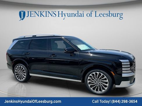 New 2026 Hyundai Palisade Calligraphy FWD image 1