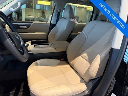 Certified 2025 INFINITI QX80 Pure w/ Cargo Package AWD/4WD image 14