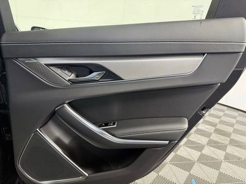 Certified 2024 Jaguar XF R-Dynamic SE image 30