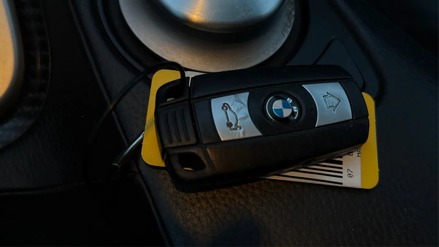 Used 2007 BMW M6 Convertible RWD image 38