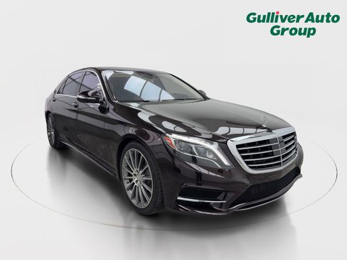 Used 2015 Mercedes-Benz S 550 Sedan w/ Sport Package w/ Sport Package image 13
