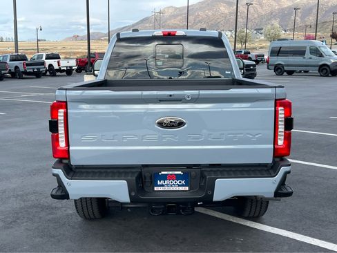 New 2026 Ford F250 Lariat w/ Black Appearance Package image 9