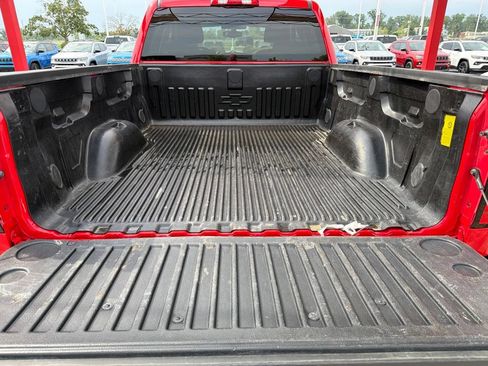 Used 2018 Chevrolet Silverado 1500 LT w/ All Star Edition AWD/4WD image 24
