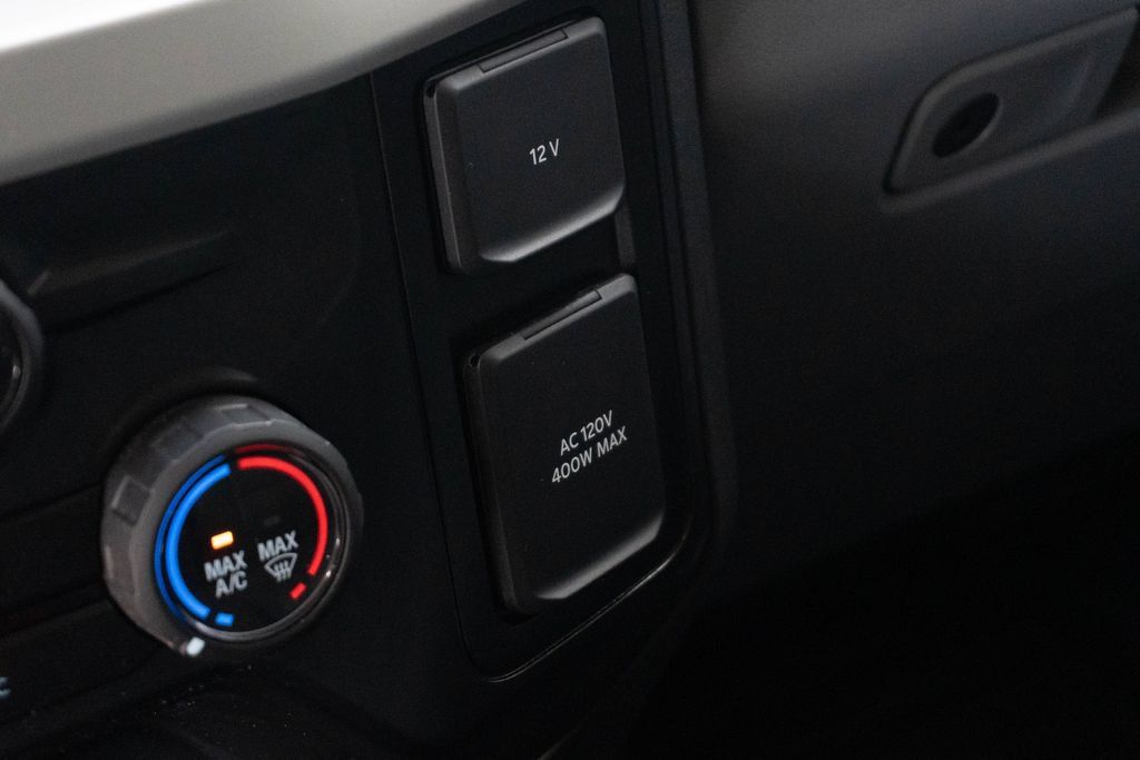 Used 2025 Ford F350 XL RWD image 30