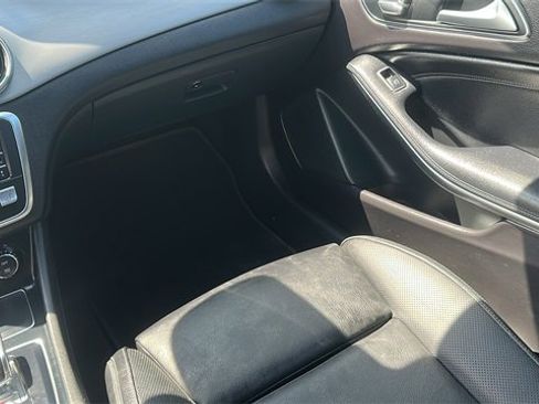 Used 2018 Mercedes-Benz GLA 45 AMG 4MATIC image 25