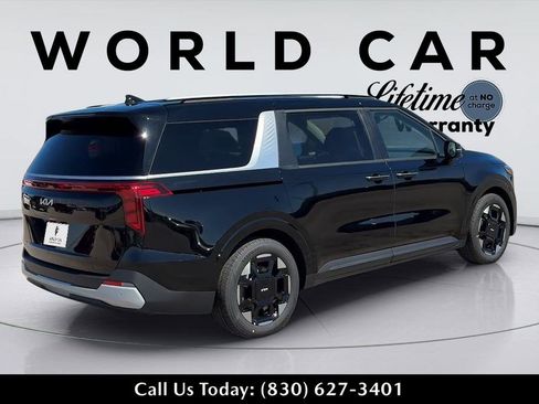 New 2026 Kia Carnival EX FWD image 6