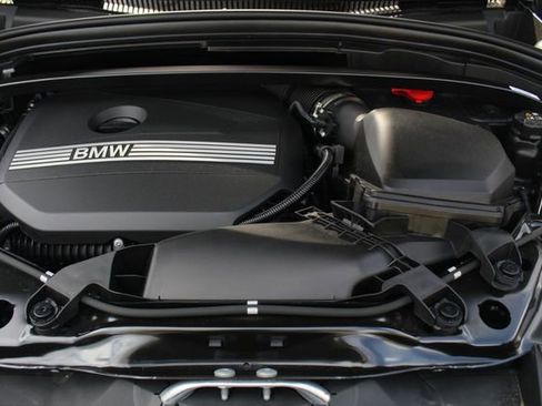 Used 2026 BMW X1 xDrive28i w/ Technology Package image 3