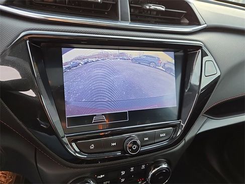 Used 2023 Chevrolet TrailBlazer RS w/ Sun and Liftgate Package image 19