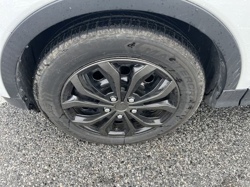 Used 2015 Ford Escape S image 10