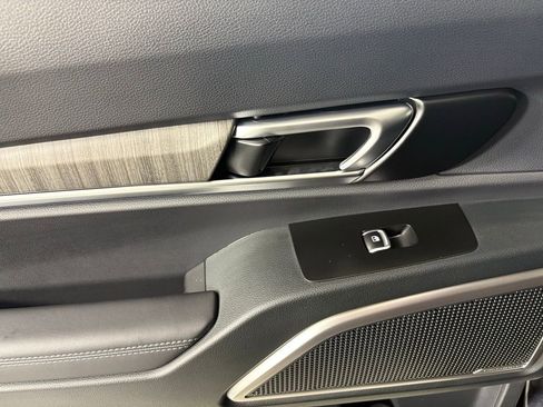 New 2025 Kia Telluride EX image 39