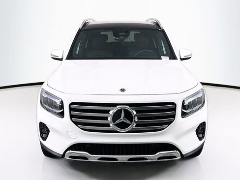 New 2026 Mercedes-Benz GLB 250 image 2