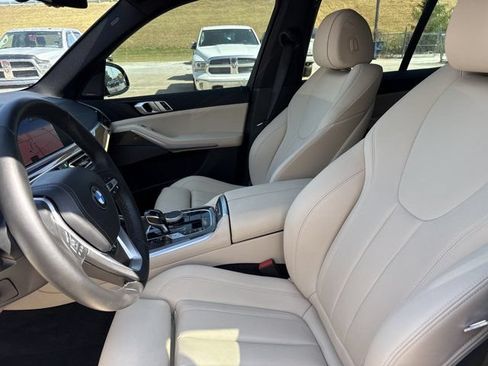 Used 2021 BMW X5 xDrive40i w/ Premium Package AWD/4WD image 5