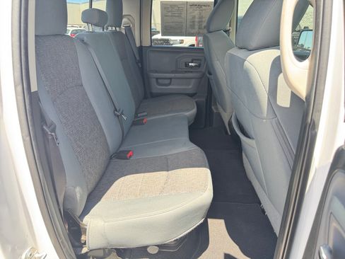 Used 2017 RAM 1500 Classic SLT RWD image 31