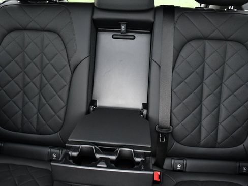 Used 2026 BMW X5 xDrive40i w/ Climate Comfort Package image 11