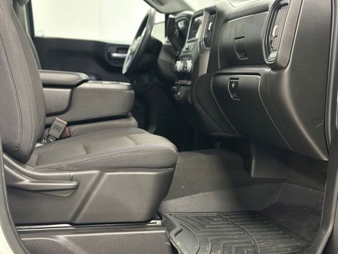 Used 2024 GMC Sierra 1500 Pro w/ Graphite Edition AWD/4WD image 23