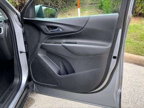 Used 2024 Chevrolet Equinox LT image 26