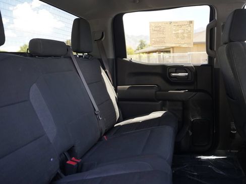 Used 2022 Chevrolet Silverado 1500 Custom AWD/4WD image 13