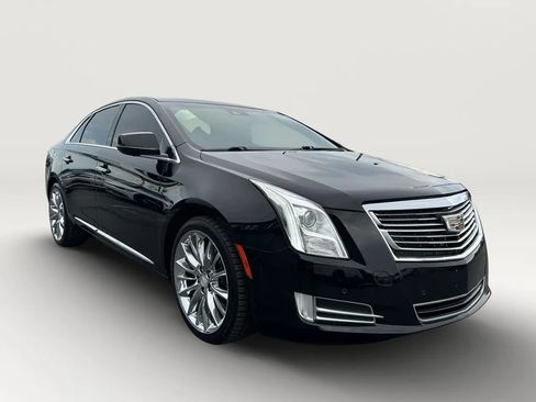 Used 2016 Cadillac XTS Platinum AWD/4WD image 1
