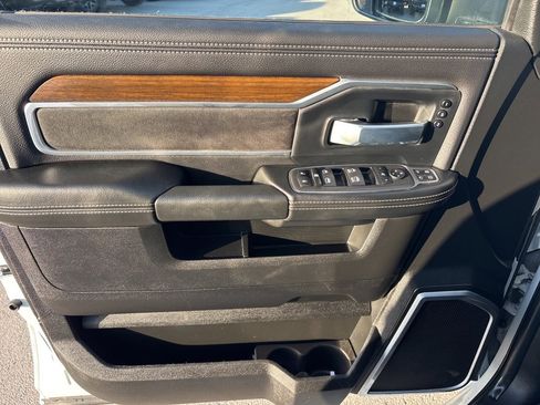 Used 2023 RAM 2500 Laramie image 27