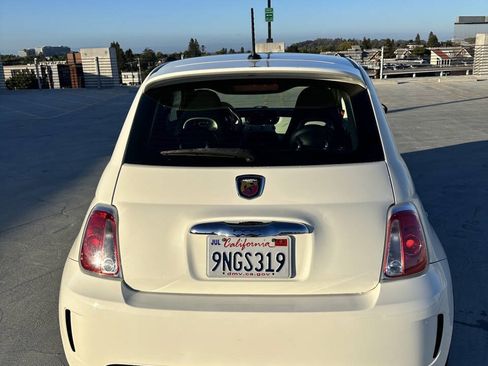 Used 2013 FIAT 500 Abarth w/ Beats Audio Pkg FWD image 8