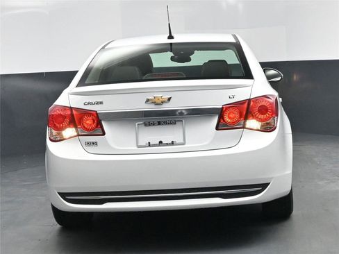 Used 2013 Chevrolet Cruze LT w/ RS Package image 15