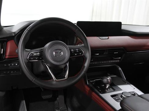 Certified 2025 MAZDA CX-70 Plug-In Hybrid w/ Premium Plus image 6
