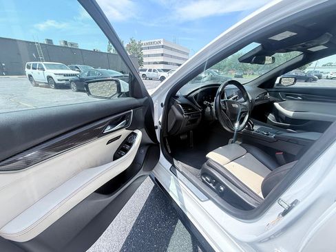 Used 2023 Cadillac CT5 Sport w/ Super Cruise 1 Package AWD/4WD image 6