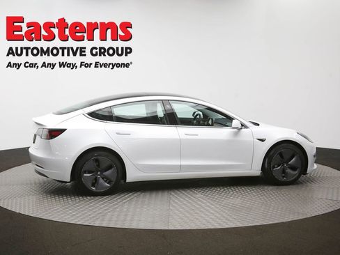 Used 2019 Tesla Model 3 Standard Range image 41