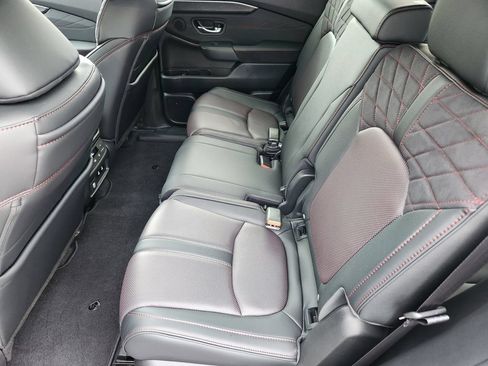 New 2026 Honda Pilot Black Edition image 13