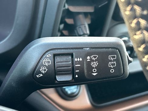 Used 2023 Ford Bronco Sport Outer Banks w/ Tech Package image 28