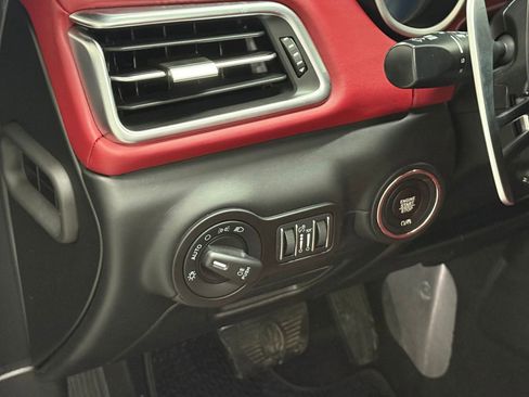 Used 2018 Maserati Ghibli S GranLusso image 37