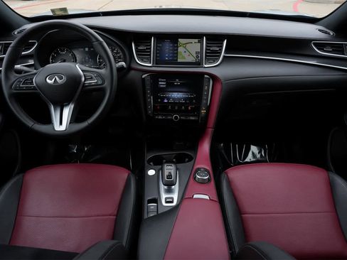 Certified 2025 INFINITI QX50 Sport w/ Cargo Package image 7