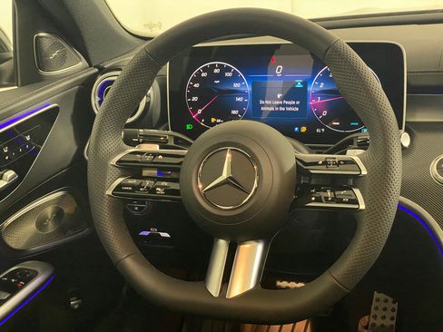 New 2025 Mercedes-Benz C 300 4MATIC Sedan image 16