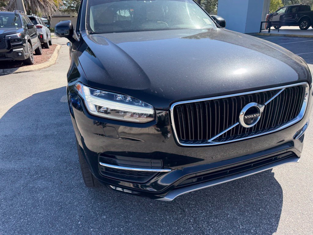 Used 2018 Volvo XC90 T5 Momentum w/ Convenience Package FWD image 13