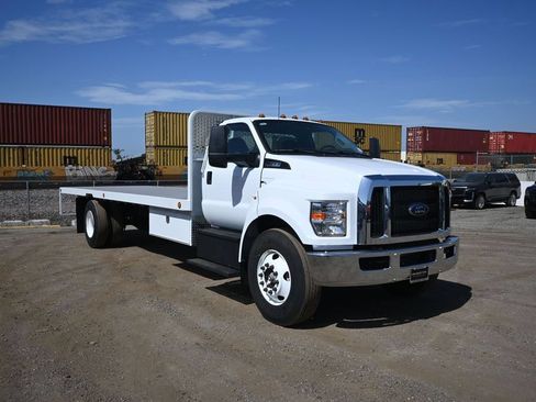 New 2025 Ford F650 2WD Regular Cab Super Duty image 1