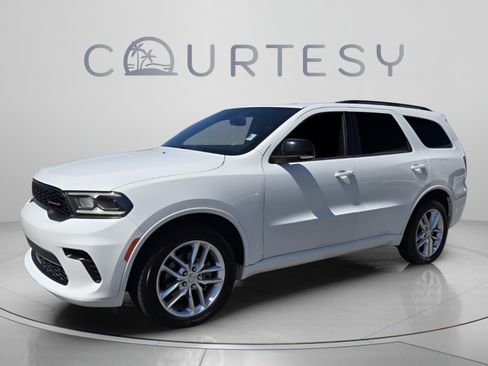 Certified 2024 Dodge Durango GT AWD/4WD image 1