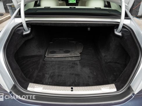Used 2023 Rolls-Royce Ghost AWD/4WD image 44