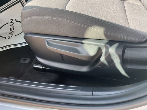 Used 2025 Kia K4 FWD image 9