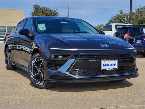 New 2026 Hyundai Sonata SEL image 1