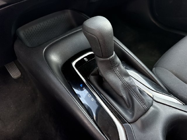 Used 2025 Toyota Corolla LE FWD image 20