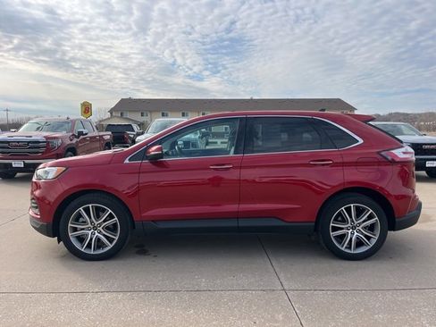 Used 2024 Ford Edge Titanium w/ Equipment Group 301A image 6