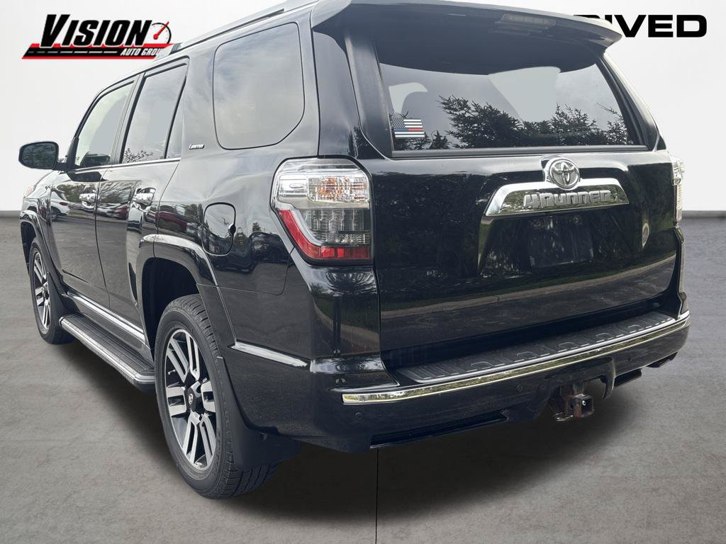 Used 2018 Toyota 4Runner Limited AWD/4WD image 3