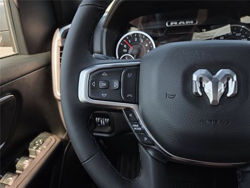 New 2026 RAM 1500 Big Horn AWD/4WD image 30